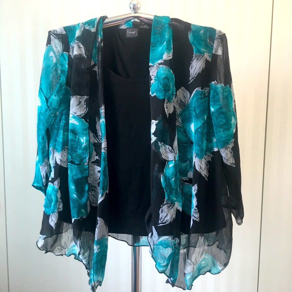 Vamp teal black white all-in-one never wrinkle top Size L